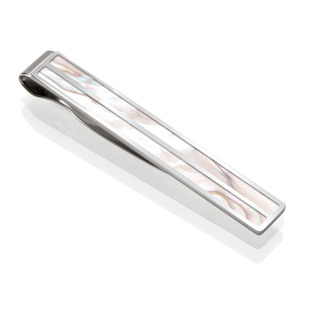 Tie clip in white mother of pearl shell with matte steel bar